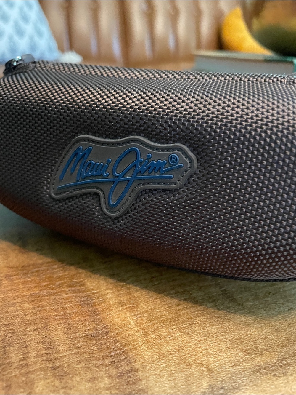 Maui Jim Black Textured Toiletry / Sunglasses Case with Blue Logo